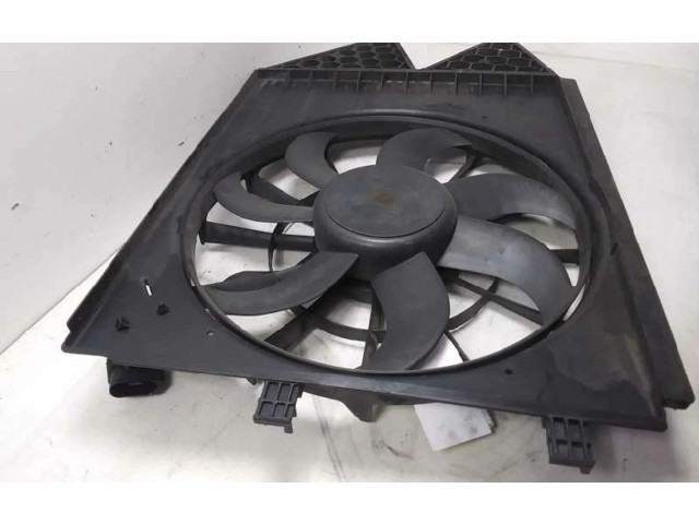 Вентилятор радиатора     6R0121207A    Seat Ibiza IV (6J,6P) 