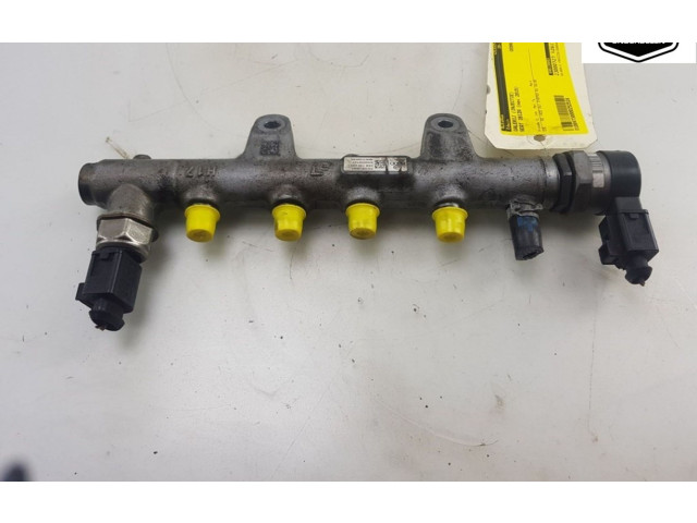 Топливная рампа 04B130093, 04B130093   Seat Ibiza IV (6J,6P)   для двигателя CUSB