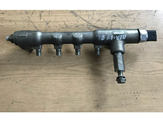 Vstřikovací lišta 11329496986   Opel Meriva B     