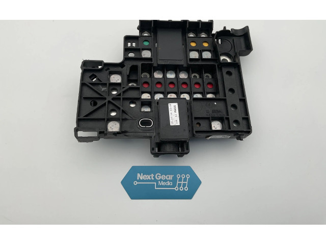   Pojistková skříňka 101327200F, 1T14JA0000129   Tela Model S 2016