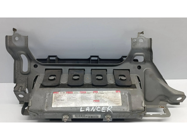 Подушка безопасности для колен GA513-00230, 202397107M52   Mitsubishi Lancer VIII