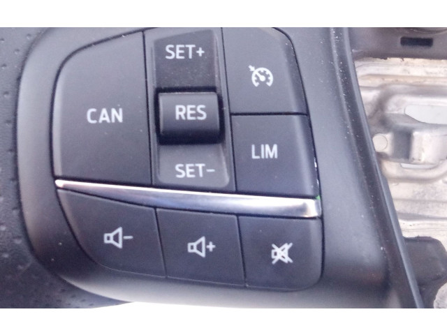 Volant Ford Focus 2022 34361491b, E2-B3-43-1  