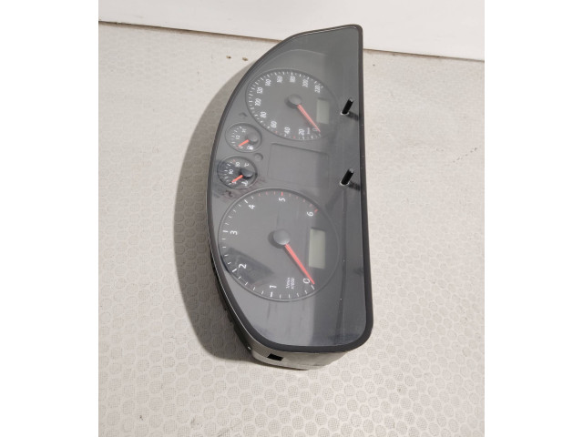 Přístrojová deska  Volkswagen Transporter - Caravelle T5 2007 88311346  