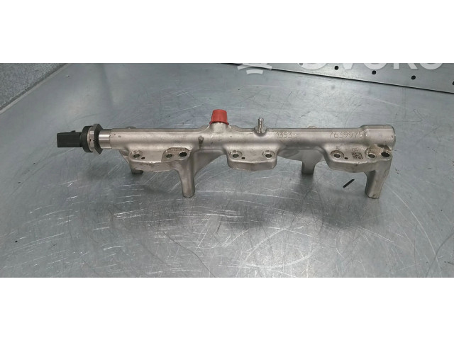 Vstřikovací lišta 7639975, 13537639975   BMW 2 F22 F23    B38A15A 