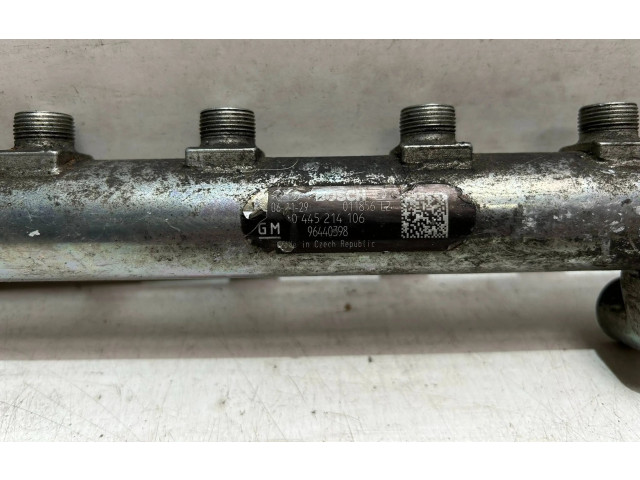 Vstřikovací lišta 0445214106   Opel Antara    Z20DMH 