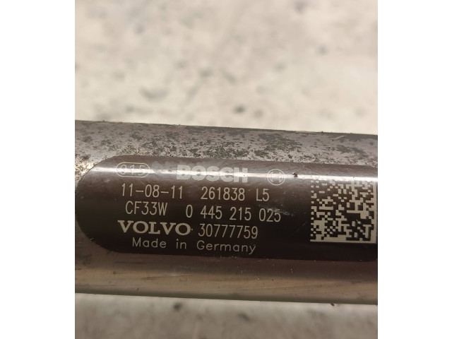 Vstřikovací lišta 30777759, 0445215025   Volvo V70     