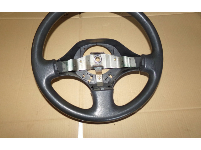 Volant Daihatsu Sirion 1999   