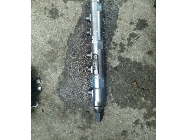 Vstřikovací lišta 0445214237, 7823460   Mini Cooper Countryman R60     