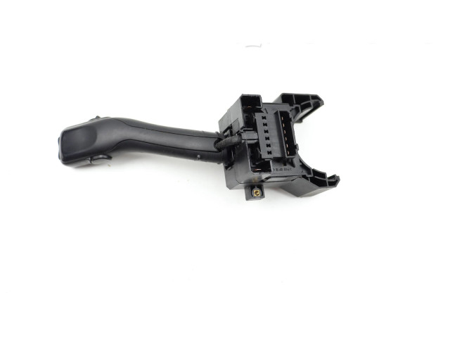 Ручка стеклоочистителей 4B0953503G   Volkswagen PASSAT B5.5
