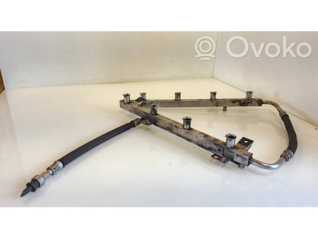 Топливная рампа 092B7   BMW 7 E65 E66 4.4 