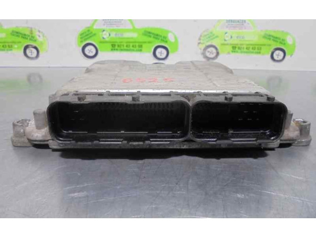 Řídící jednotka P04727664AD, 0281010814   Chrysler Voyager 2002