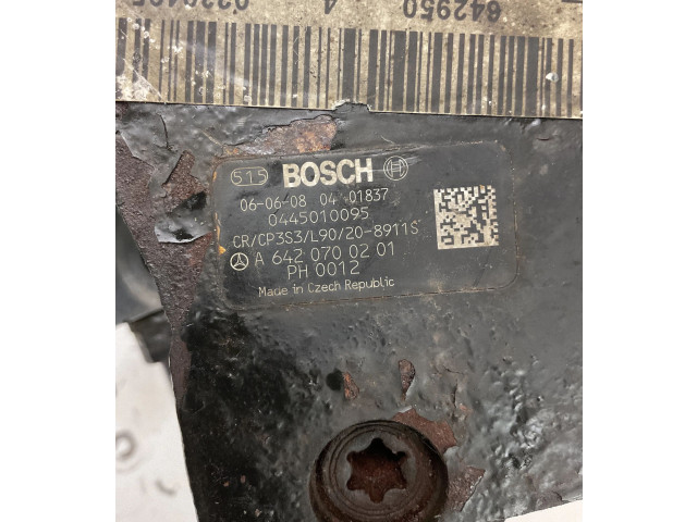 Vstřikovací čerpadlo A6420700201, 0445010095   Mercedes-Benz R W251     