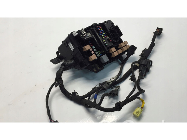 Блок предохранителей 91750G2390   Hyundai Ioniq    