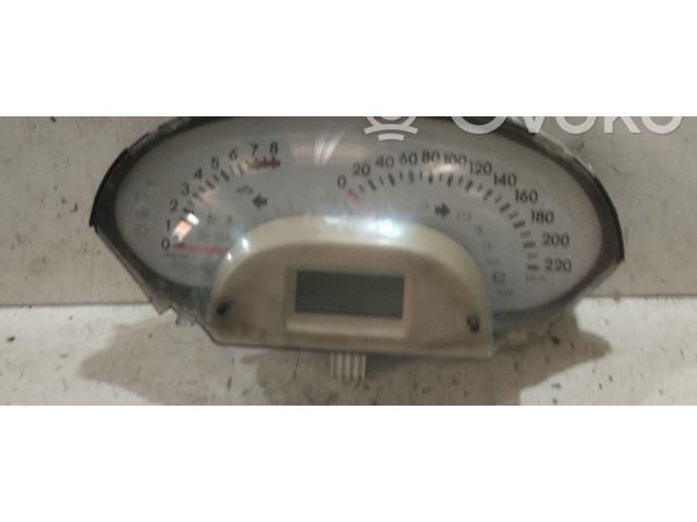 Přístrojová deska  Subaru Justy 2009 769166520, 769166520  