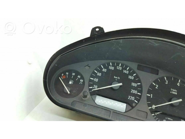 Přístrojová deska  BMW 3 E36 1991 8353822  