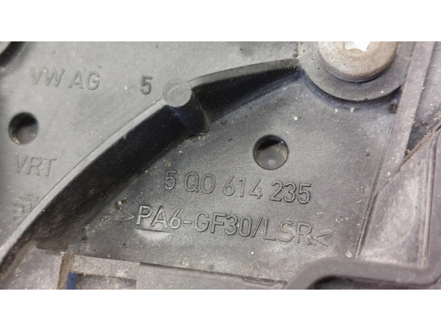 Блок АБС 5Q0907379S, 5Q0614517R   Volkswagen  Golf VII  2013-2019 года