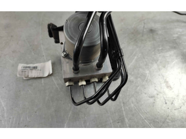 Блок ABS    31660941, 32281475   Volvo XC40