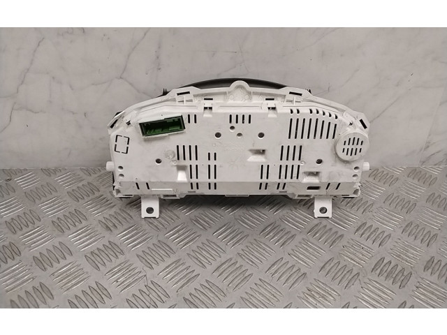 Панель приборов YAC500465   Land Rover Range Rover Sport L320       