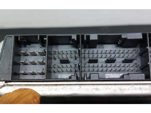 Řídící jednotka A0001535379, 0281010852   Mercedes-Benz C W203 2001