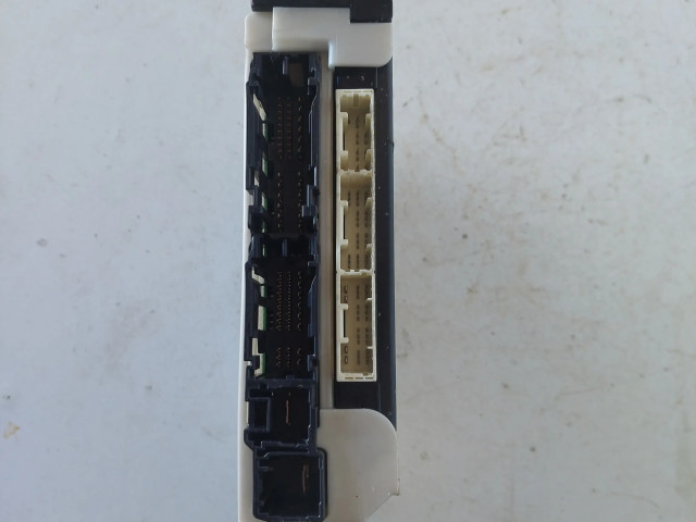 Блок комфорта 8922148630, 2381004241   Lexus RX 450H   