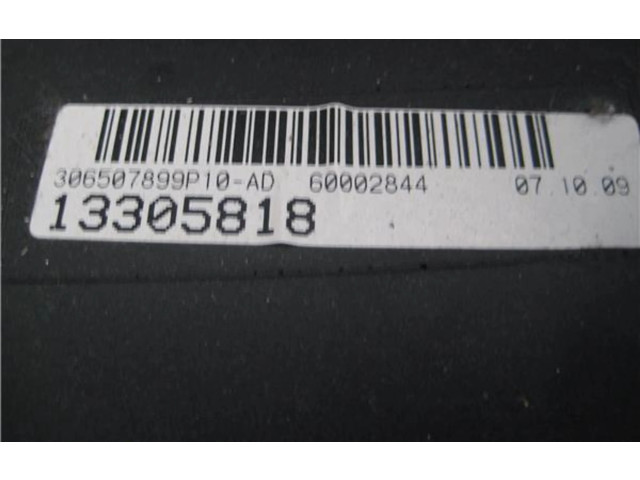 Volant Opel Astra J 2009 13305818  