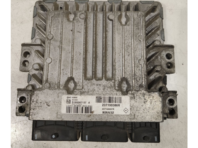 Řídící jednotka 284B17882R, S180098101   Renault Megane III 2010