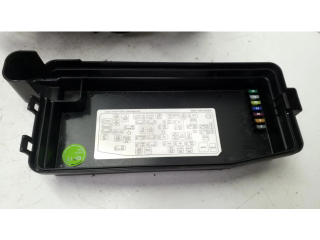 Блок предохранителей  95202895   Chevrolet Captiva    
