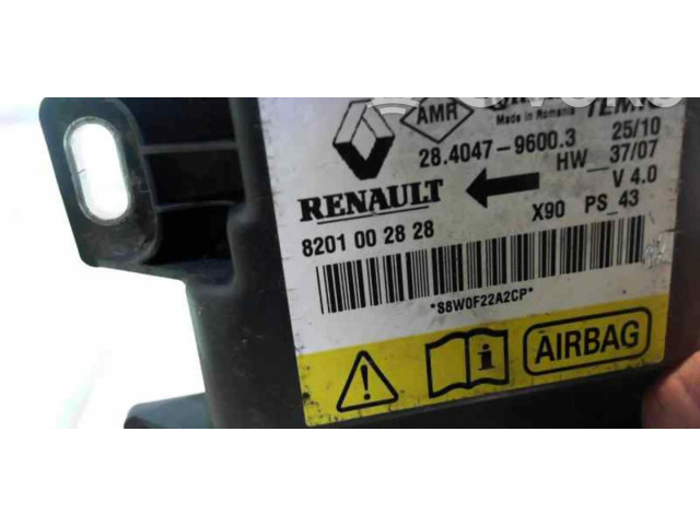 Блок подушек безопасности S8W0F22A2CP   Renault Sandero I