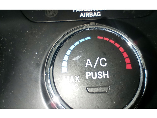 Блок управления климат-контролем 91563   Jeep Renegade