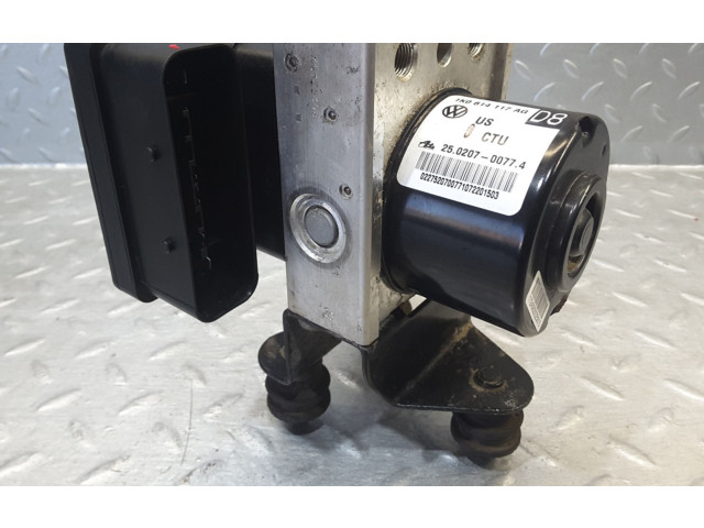 Jednotka ABS 1K0907379AK, 1K0614117AG   Volkswagen Jetta VI 2012