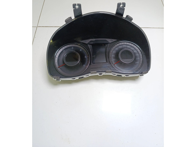 Přístrojová deska  Hyundai i40 2015 940013Z010, 11001782820H  