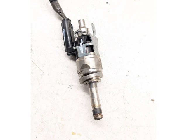 Vstřikovač 31432778   Volvo V60    B4204T23 