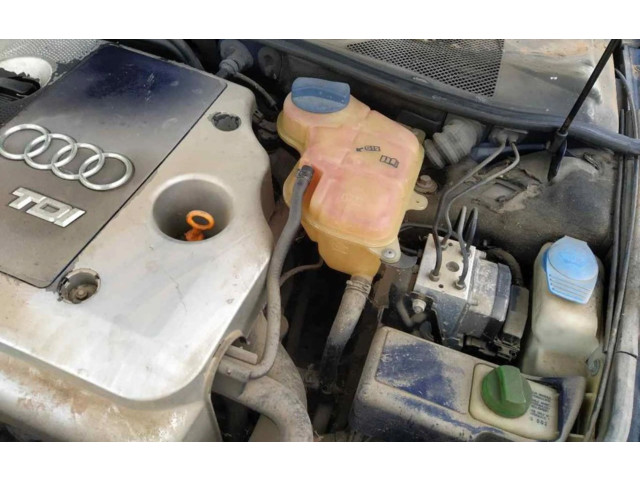 Блок управления АБС    Audi A4 S4 B5 8D