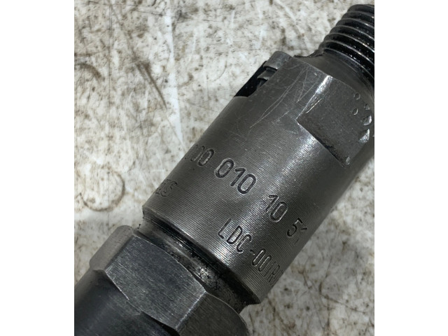 Форсунка 0000101051    Mercedes-Benz C W202  - 