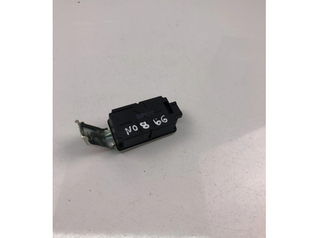 Другие блоки управления / модули 3716052R00, NO866   Suzuki Swift