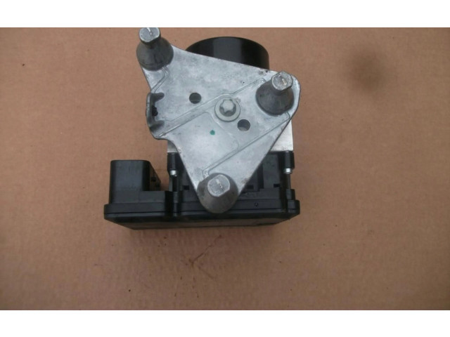 Jednotka ABS A1729014100   Mercedes-Benz C W204 2013