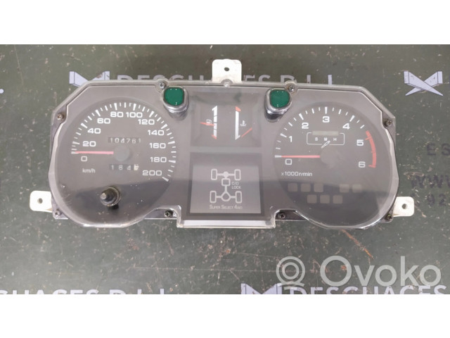 Панель приборов MR233354   Mitsubishi Montero       