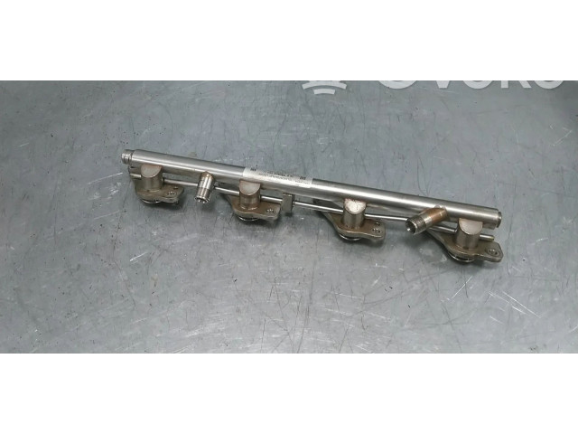 Vstřikovací lišta A2780781045, A2780703195   Mercedes-Benz GLE (W166 - C292)    157982 