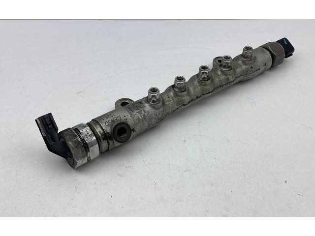 Vstřikovací lišta 894580050   Toyota Auris 150     