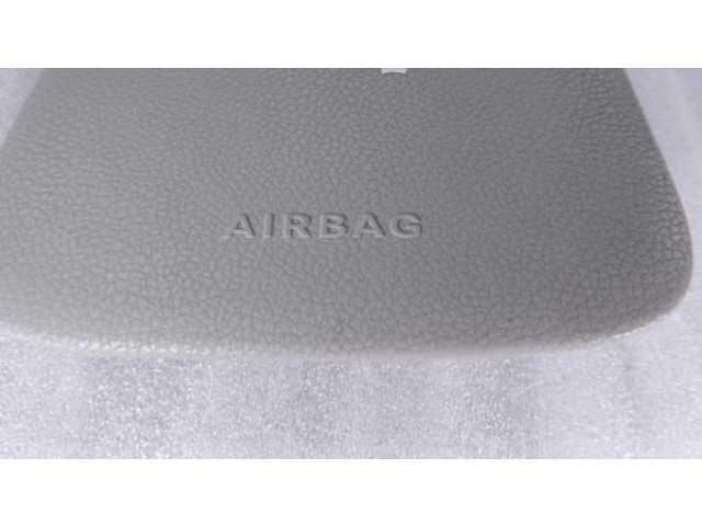 Подушка безопасности в сиденье 605010811B, 605011001A   Mercedes-Benz C W204