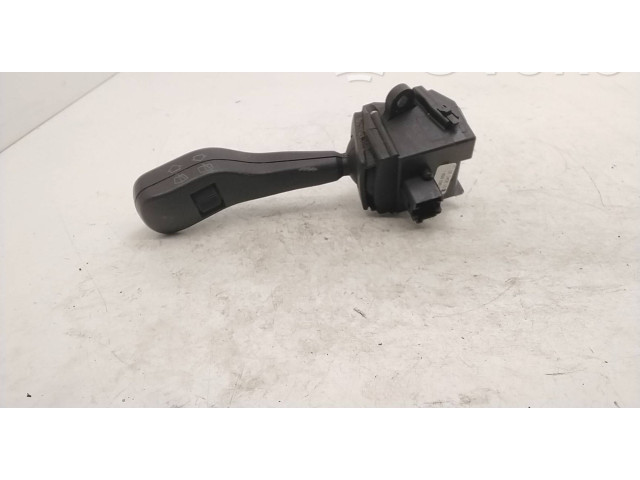Volant BMW 3 E46 2002 01204020, 8363669  