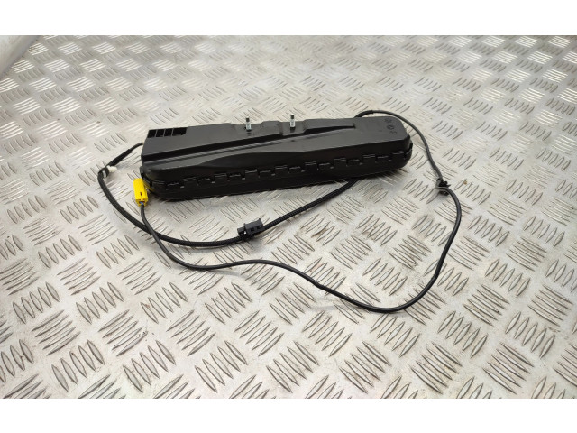 Подушка безопасности в сиденье AV11R611D11AE   Ford B-MAX