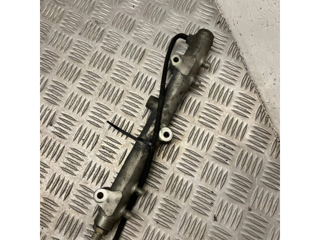 Vstřikovací lišta 0445214041   Chrysler Voyager  pro naftový motor 2.5  