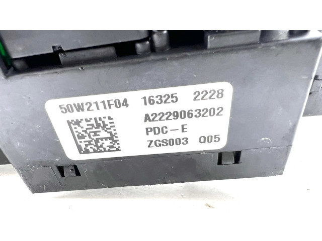   Pojistková skříňka A2229063202   Mercedes-Benz E W213 2017