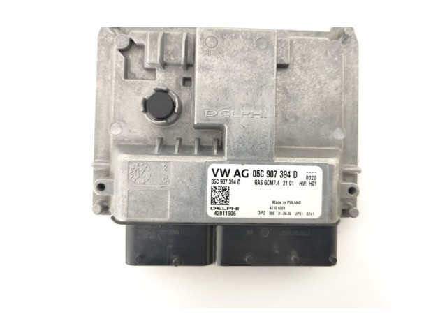 Блок управления двигателя 05C907394D   Audi A1