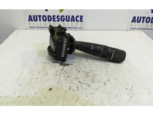 Включатель стеклоочистителей     05143310AC    Jeep Grand Cherokee (WK) 