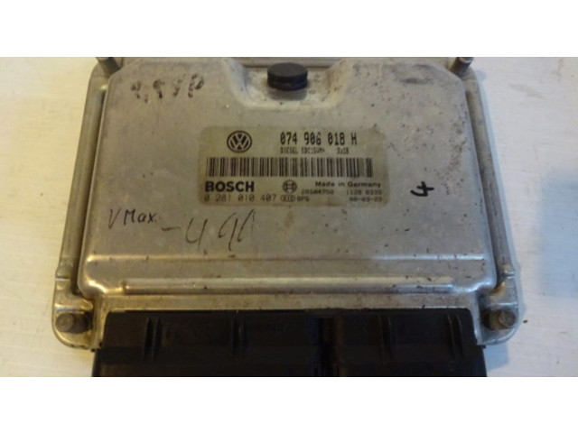 Блок управления двигателя 074906018H   Volkswagen II LT