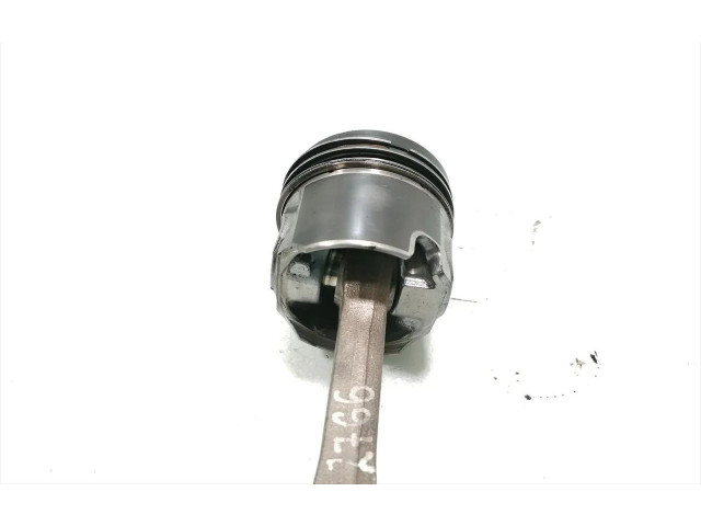 Píst    Mitsubishi Grandis    BSY 
