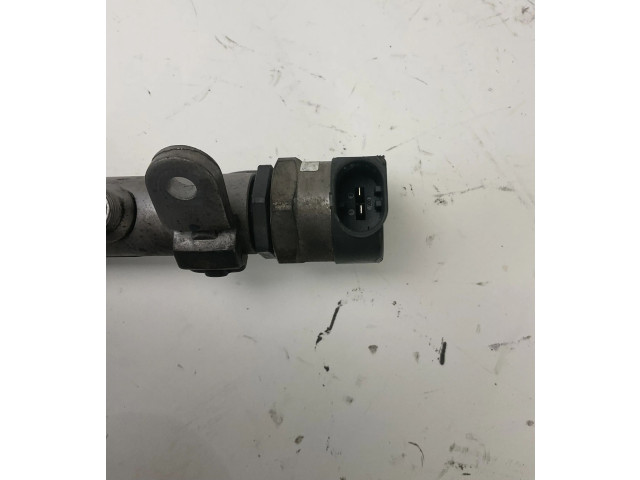 Vstřikovací lišta A6420700495   Mercedes-Benz ML W164    642 