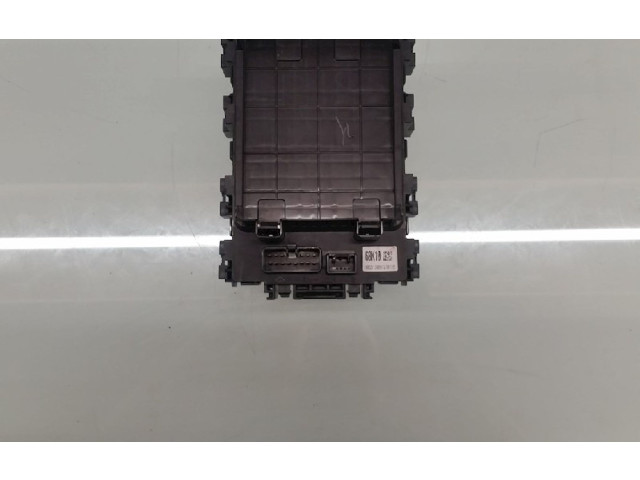 Ящик предохранителей (комплект) 68K10, 68K10   Suzuki Alto       